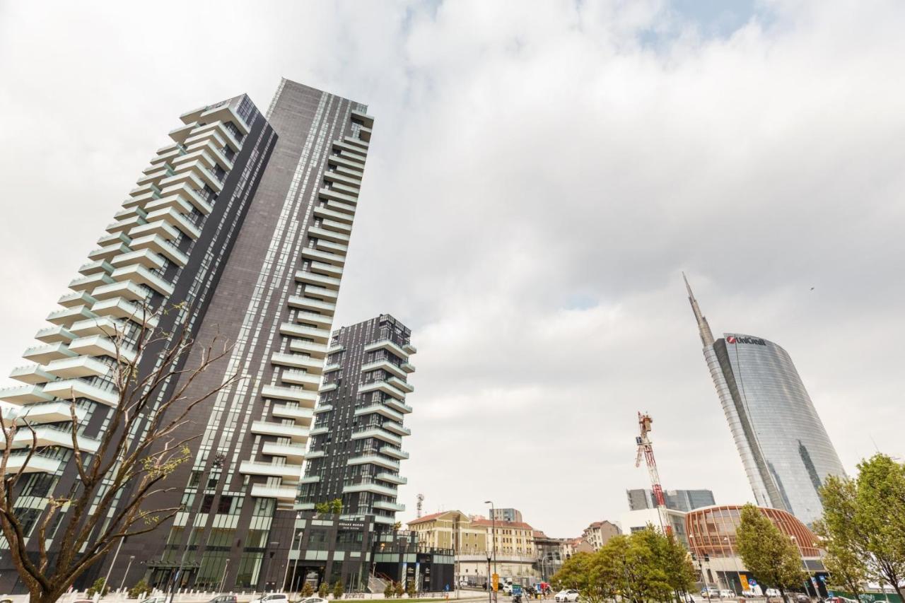 Stylish Elegant Suite In Torre Solaria With Exclusive Milan'S View Екстер'єр фото