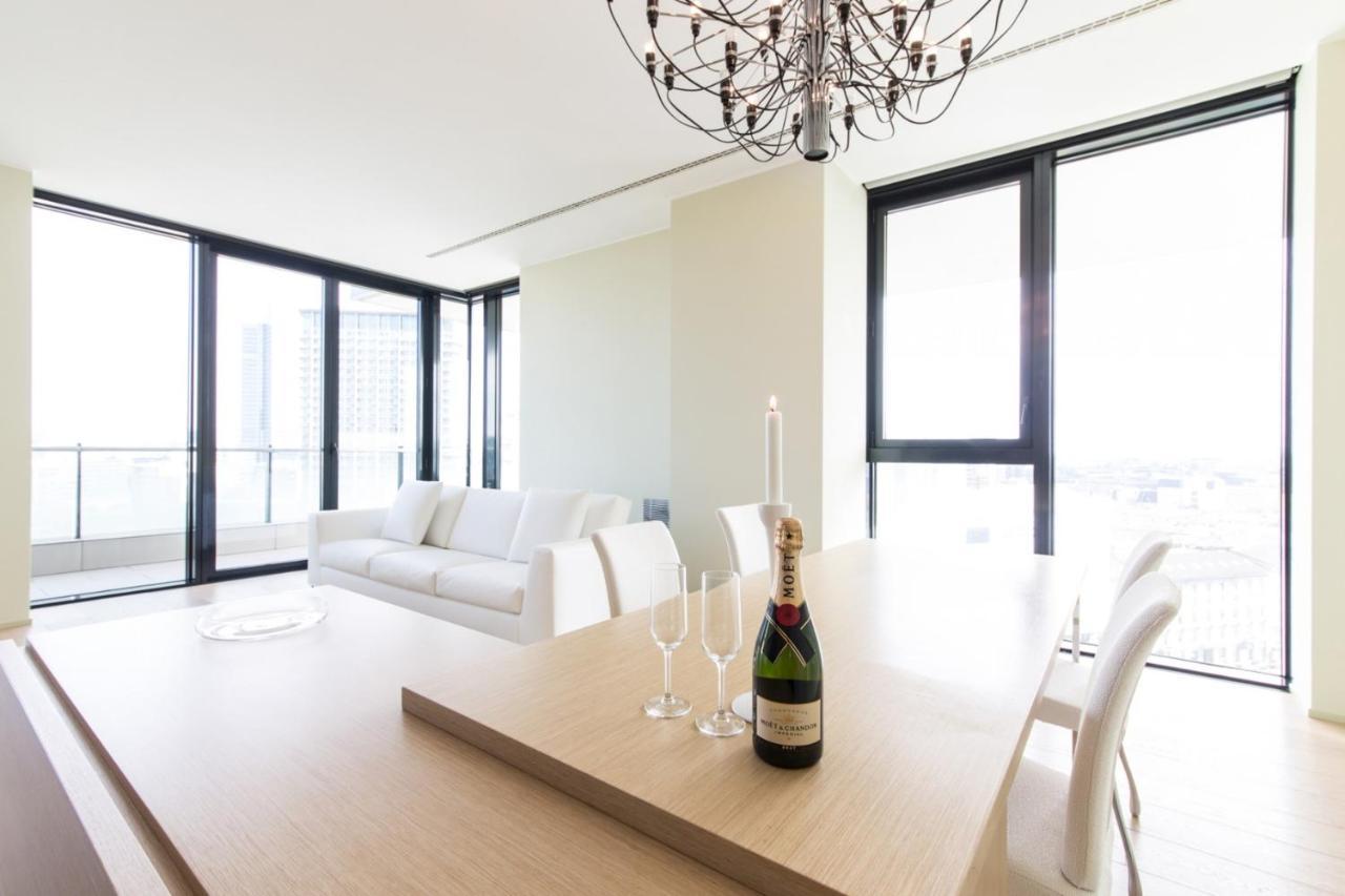 Stylish Elegant Suite In Torre Solaria With Exclusive Milan'S View Екстер'єр фото